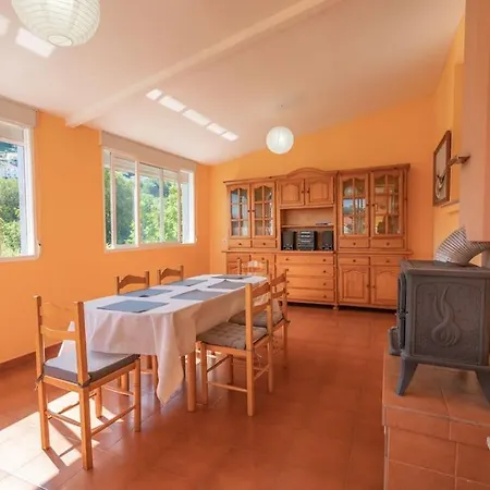 Casa Del Rio * Bueu